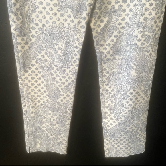 Margaret M Slimming Pants, Paisley Print, Size XL 
White, blue Paisley Pants - Picture 4 of 12